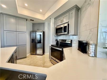 1310 E Ocean Boulevard 906
