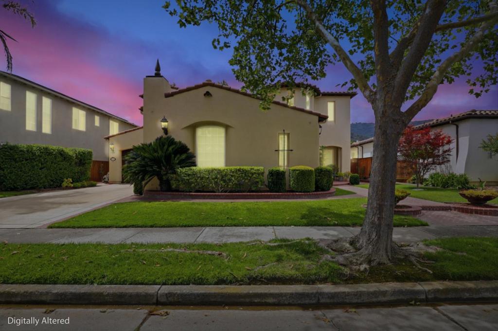 1959 Saint Andrews Circle