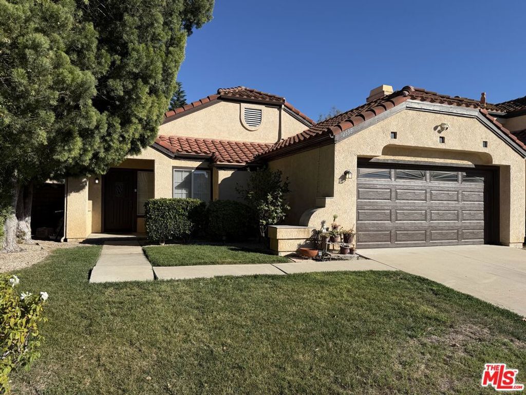Photo of 2538 Lowell Court, Simi Valley, CA 93065 (MLS # 26652907)