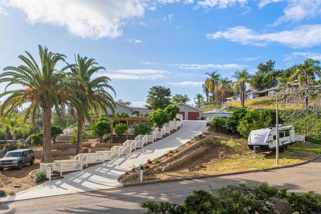 3434 Los Sicomoros Lane