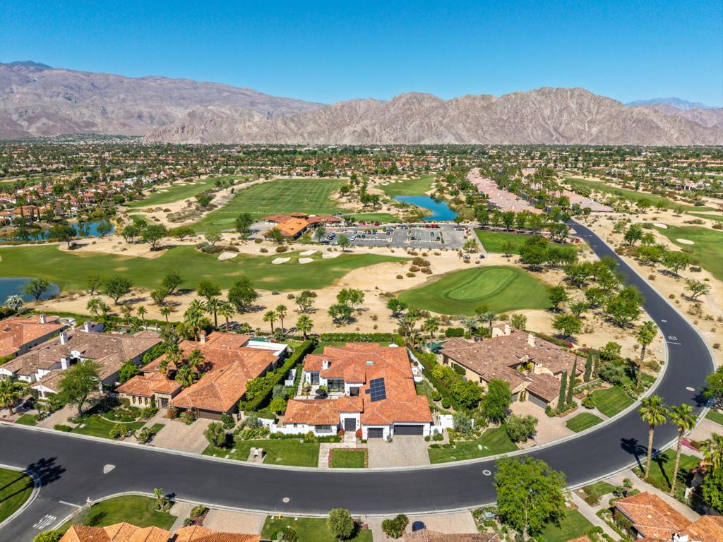 PGA Greg Norman - Residential