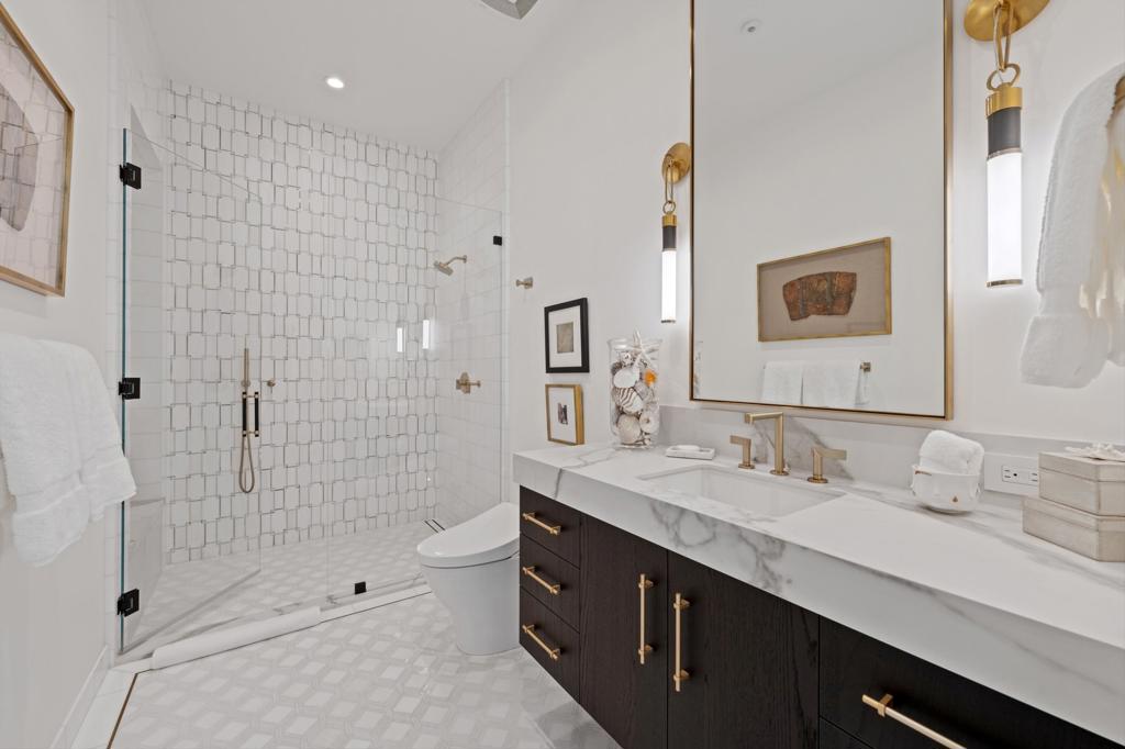 PGA Greg Norman - Residential