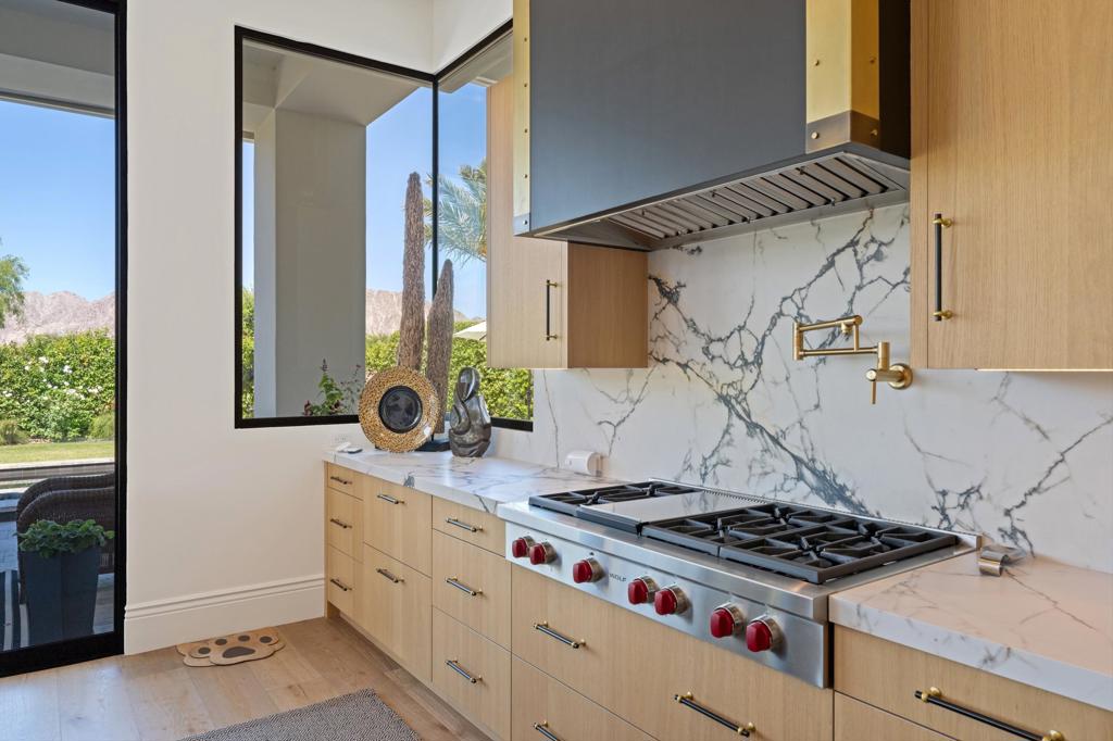 PGA Greg Norman - Residential