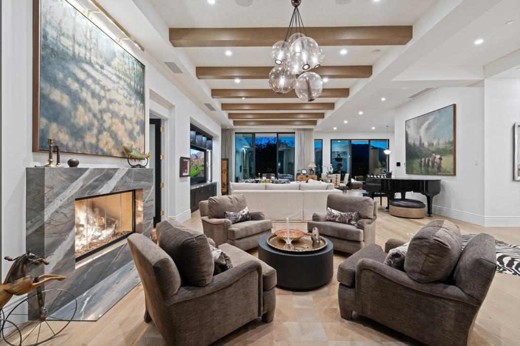 PGA Greg Norman - Residential