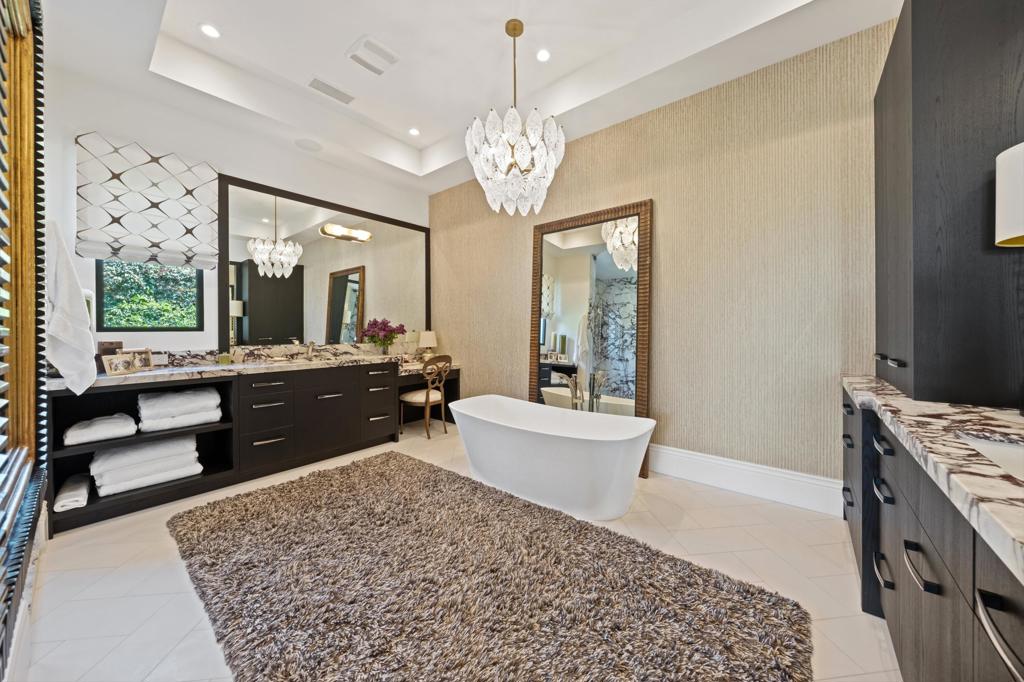 PGA Greg Norman - Residential