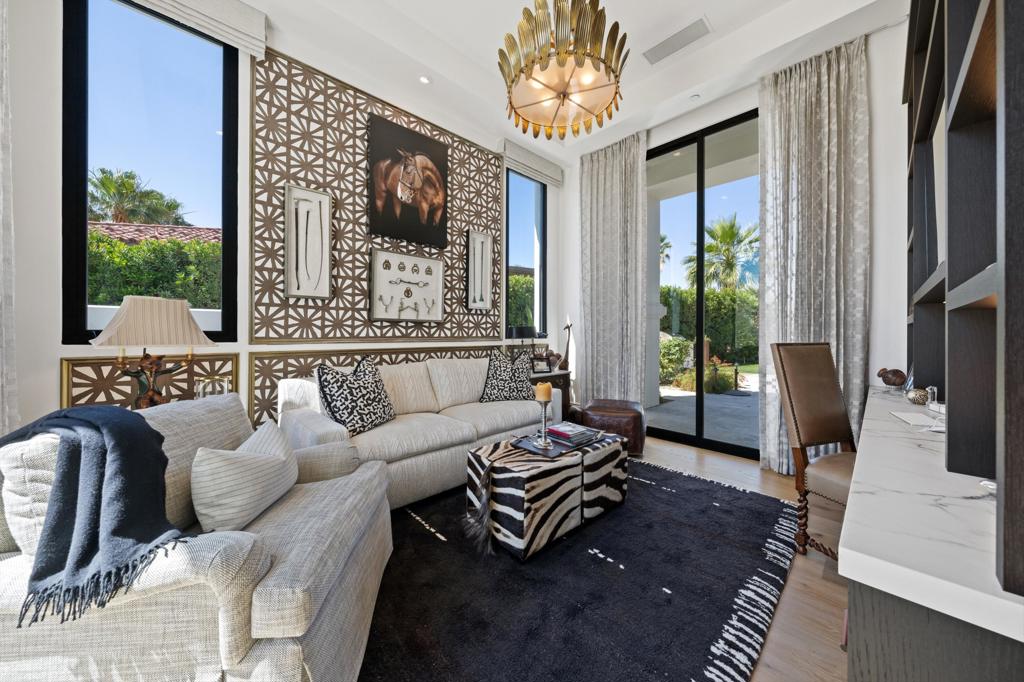 PGA Greg Norman - Residential