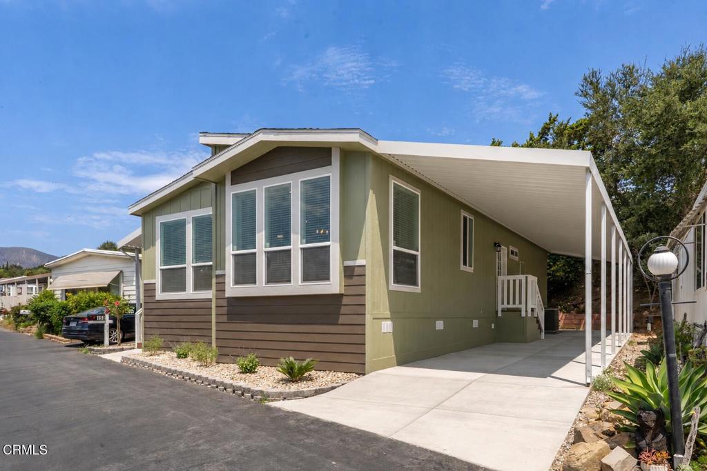 1202 Loma Drive 120