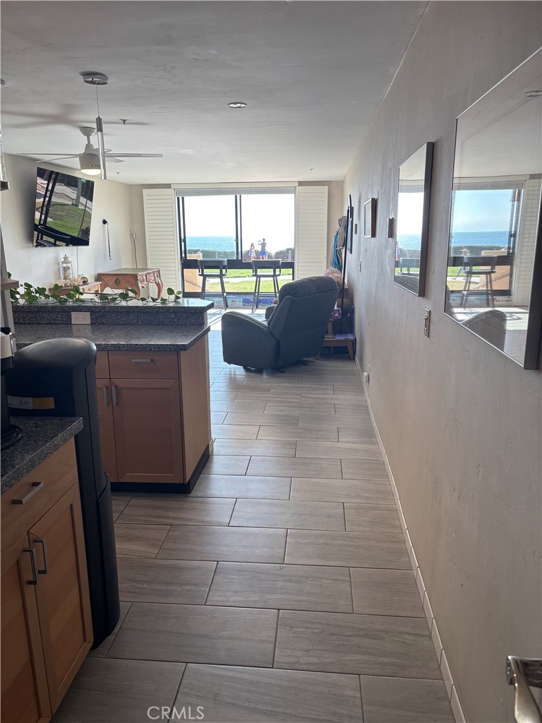 4667 Ocean Boulevard 106