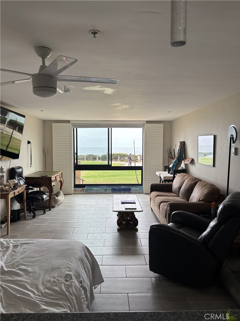 4667 Ocean Boulevard 106