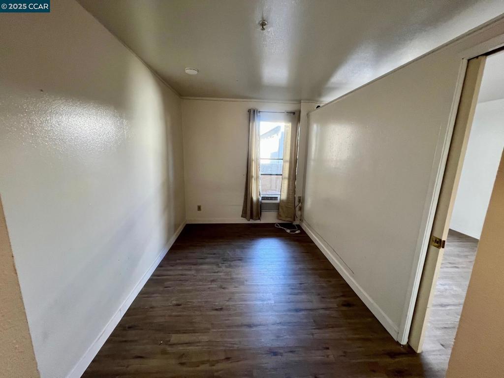 BROADWAY PLAZA - Residential