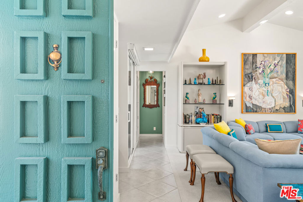 Wilshire Palms - Residential