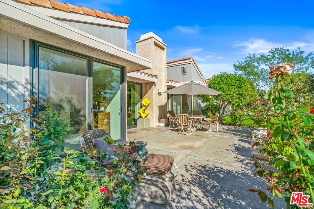 Wilshire Palms - Residential