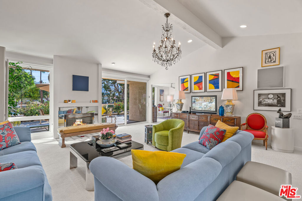 Wilshire Palms - Residential