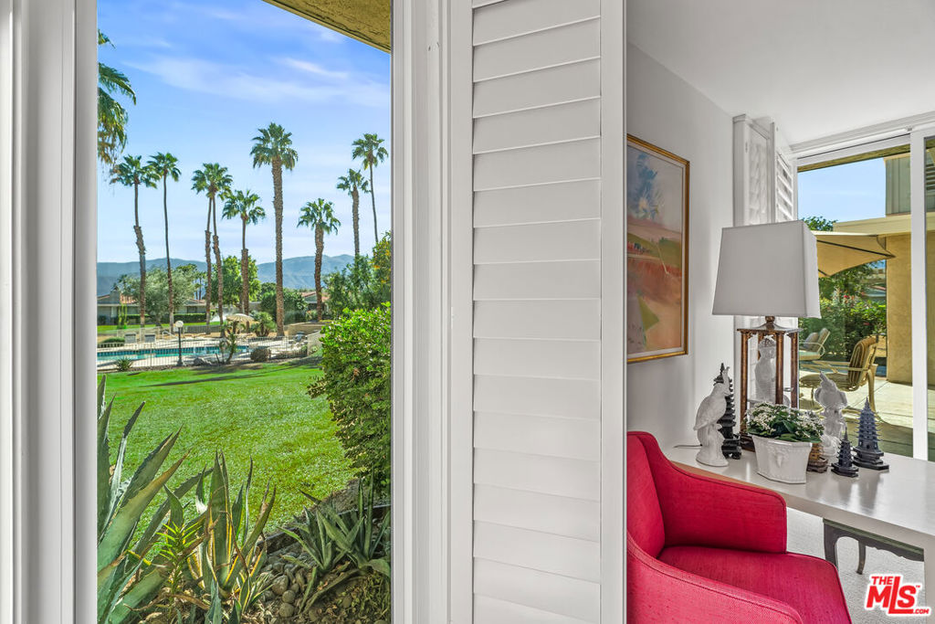 Wilshire Palms - Residential