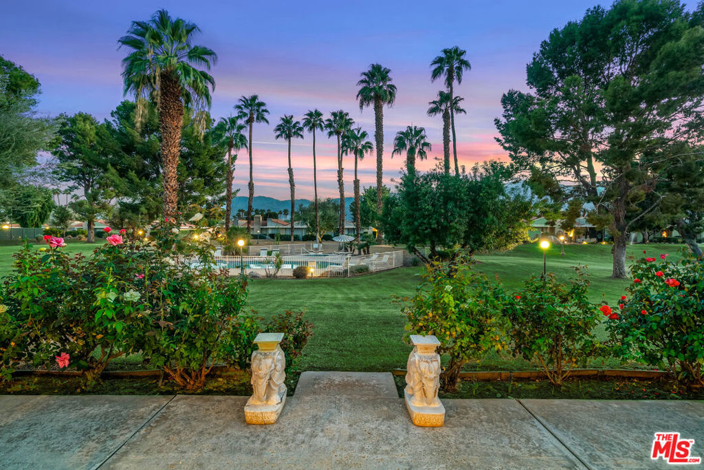 Wilshire Palms - Residential