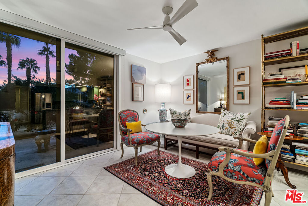 Wilshire Palms - Residential