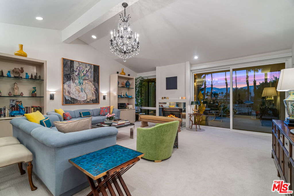 Wilshire Palms - Residential