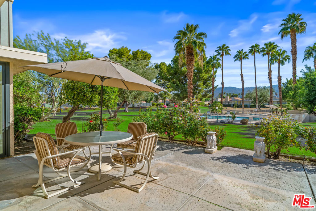 Wilshire Palms - Residential