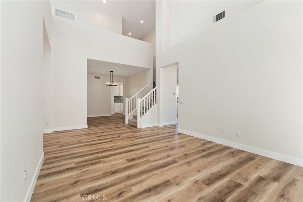 10 Lyon Ridge