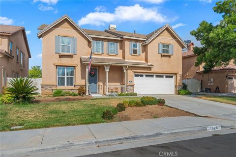 1924 English Oak Way Perris CA 92571