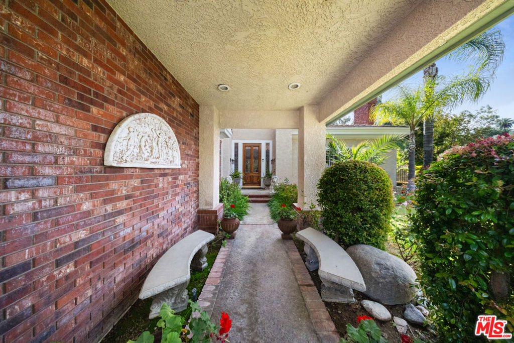 1160 Englewild Drive