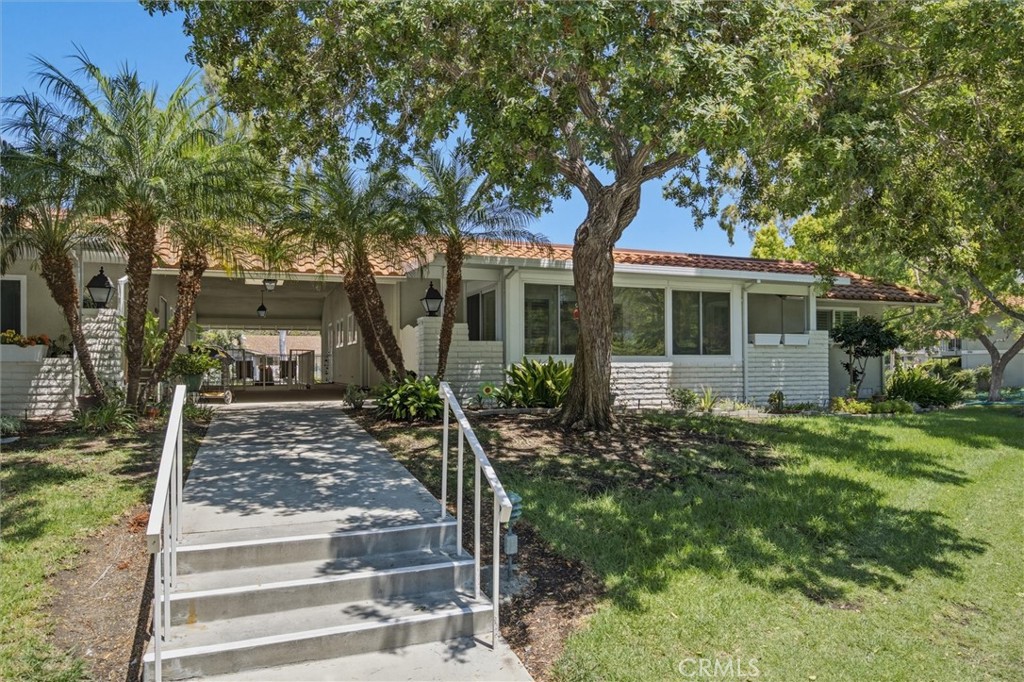 868 Avenida Sevilla Unit P