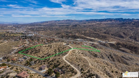 Photo of 53847 Ridge Road, Yucca Valley, CA 92284 (MLS # 26862425PS)