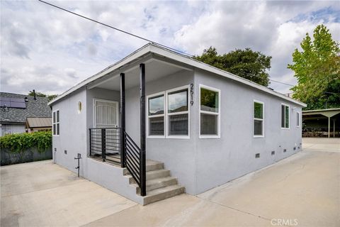 Photo of 2519 Manhattan Avenue, Montrose, CA 91020 (MLS # GD26116997)