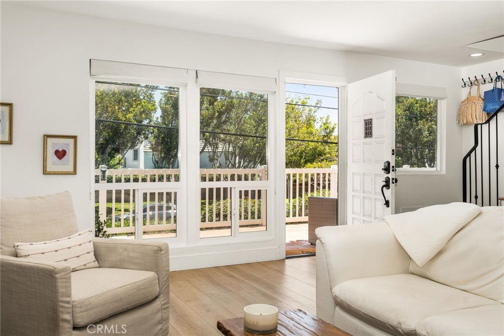 24725 Santa Clara 10