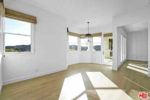 Photo of 2020 Palisades Drive, Pacific Palisades, CA 90272 (MLS # 25623281)