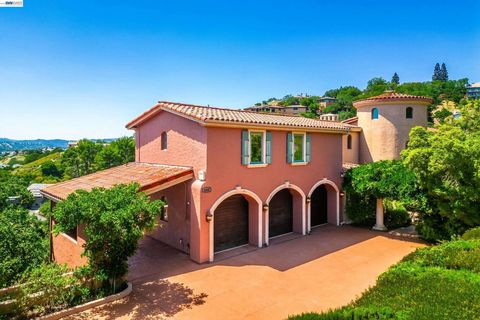 Photo of 2529 Biltmore Dr DR, Alamo, CA 94507 (MLS # 41137810)