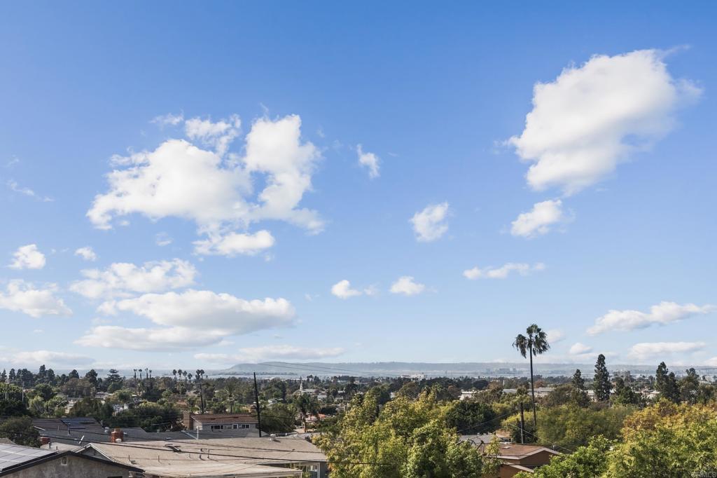 942 Monterey Court