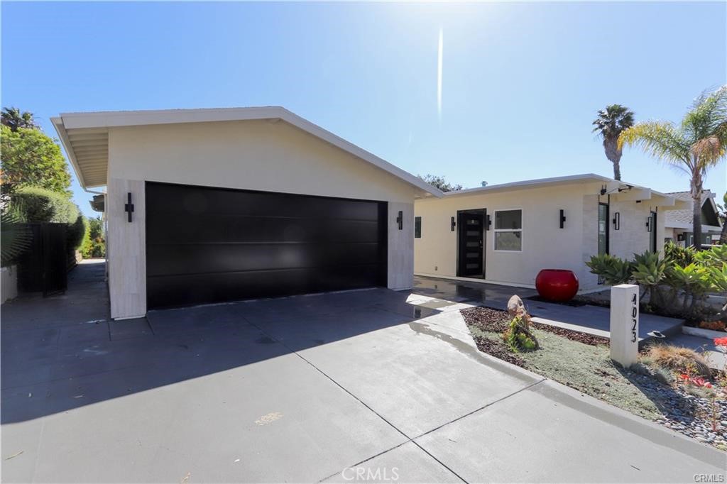 4023 Calle Mayo B