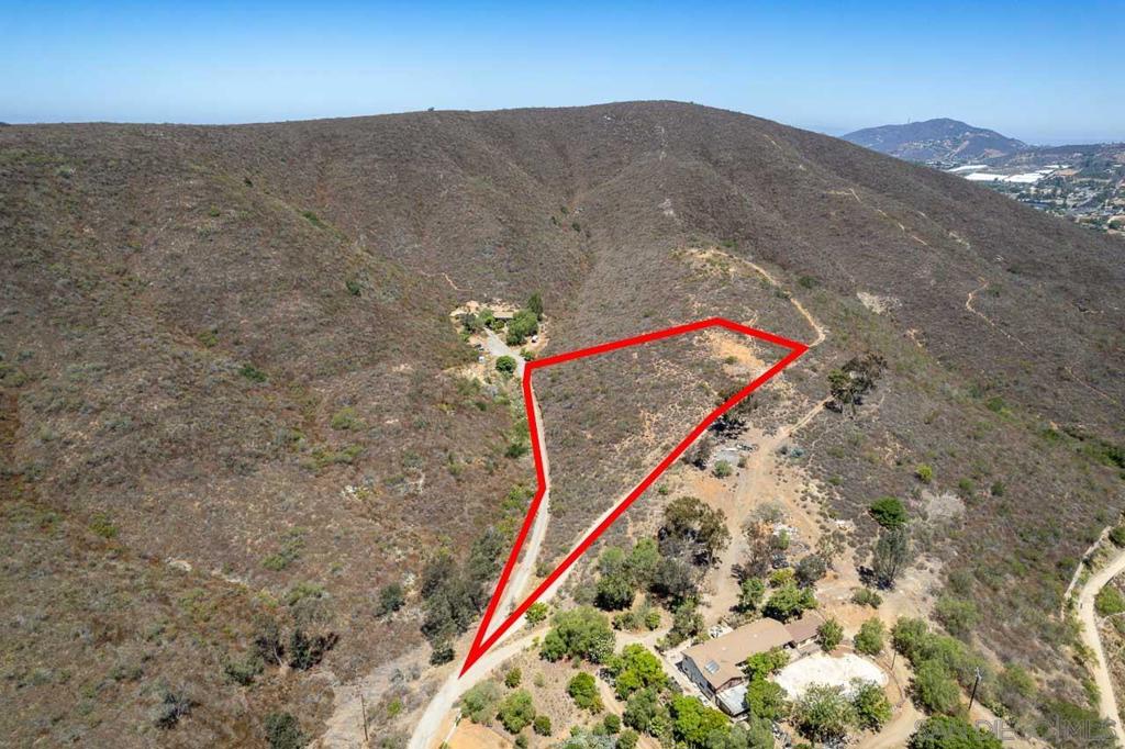 N Twin Oaks Valley Rd