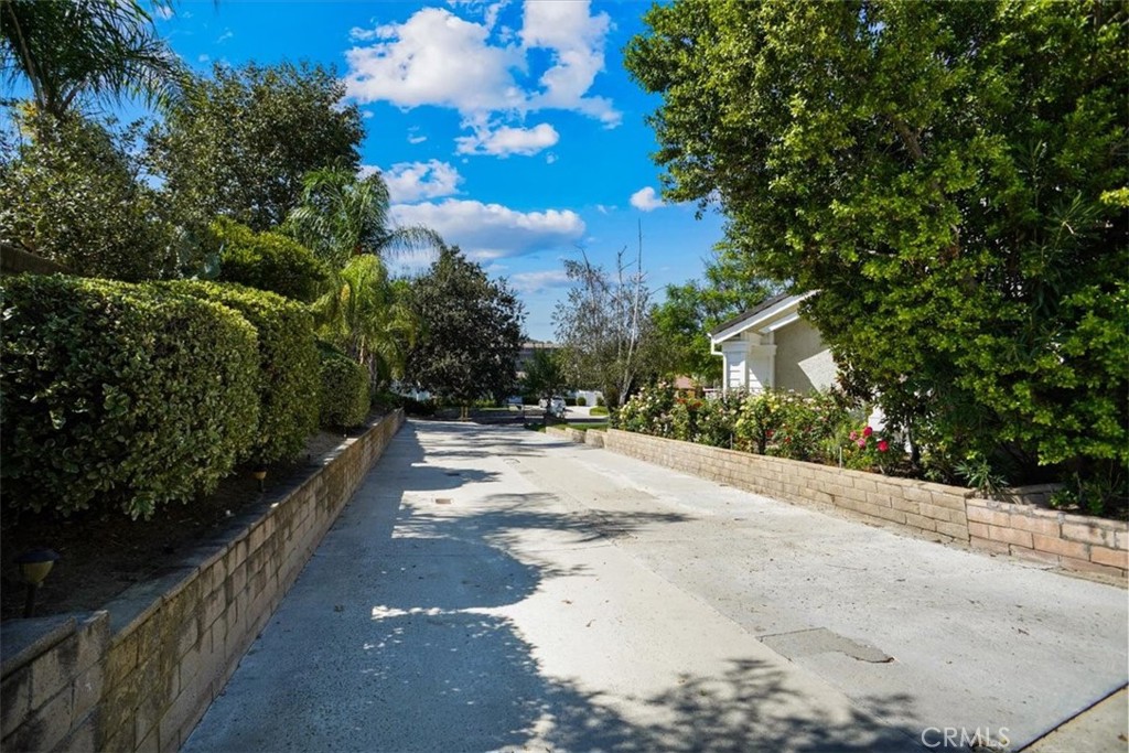 Oakcreek Village (879) - Residential Lease