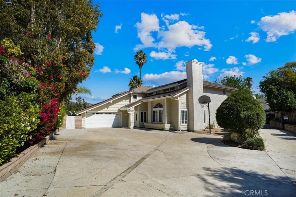 Oakcreek Village (879) - Residential Lease