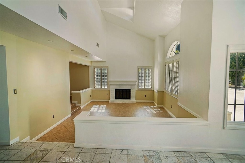 Oakcreek Village (879) - Residential Lease