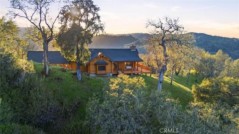 Tiny photo for 7190 Tres Vista Road, Paso Robles, CA 93446 (MLS # SC26056837)