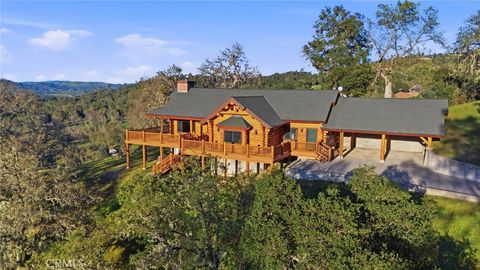 Tiny photo for 7190 Tres Vista Road, Paso Robles, CA 93446 (MLS # SC26056837)