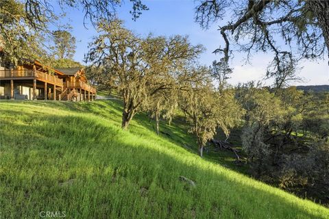 Tiny photo for 7190 Tres Vista Road, Paso Robles, CA 93446 (MLS # SC26056837)