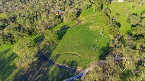 Tiny photo for 7190 Tres Vista Road, Paso Robles, CA 93446 (MLS # SC26056837)