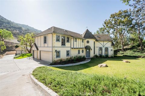 Photo of 78 Coolwater Road, Bell Canyon, CA 91307 (MLS # SR25250451) Photo of 78 Coolwater Road, Bell Canyon, CA 91307 (MLS # SR25250451)