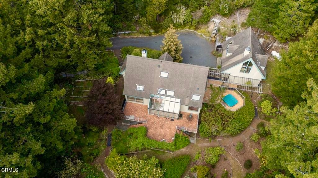 Photo of 33100 Frog Pond Road, Little River, CA 95456 (MLS # C1-11352)