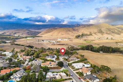 Tiny photo for 957 Skyline Drive, San Luis Obispo, CA 93405 (MLS # SC26222486)
