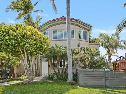 Photo of 518 S Helberta Ave, Redondo Beach, CA 90277 (MLS # SB26078365)