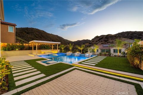 Tiny photo for 24365 Sterling Ranch Rd, West Hills, CA 91304 (MLS # SR26034845)