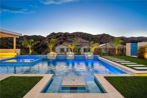 Tiny photo for 24365 Sterling Ranch Rd, West Hills, CA 91304 (MLS # SR26034845)