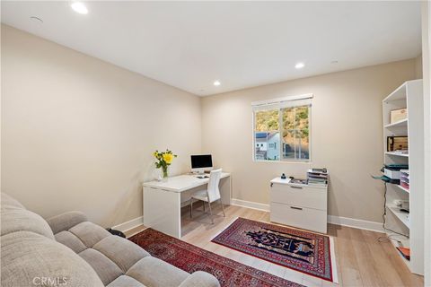 Tiny photo for 24365 Sterling Ranch Rd, West Hills, CA 91304 (MLS # SR26034845)