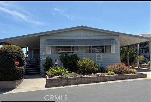 Photo of 24701 Raymond Way #230, Lake Forest, CA 92630 (MLS # OC25142388) Photo of 24701 Raymond Way #230, Lake Forest, CA 92630 (MLS # OC25142388)