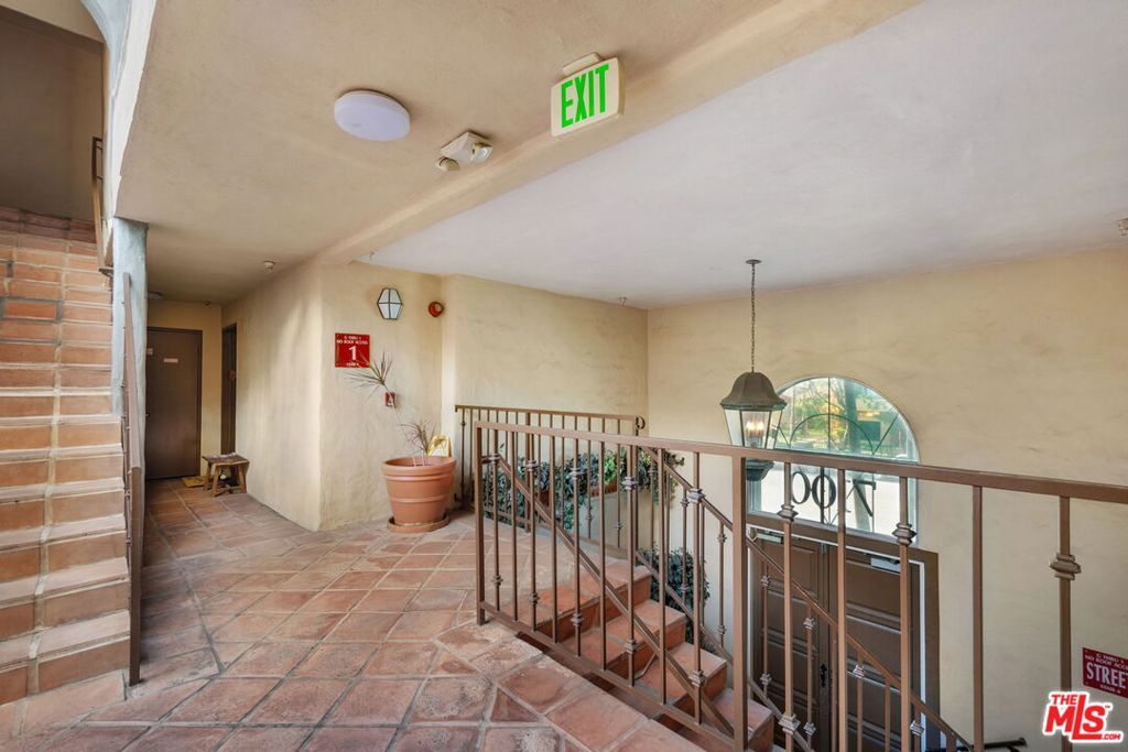 Photo of 7100 La Tijera Boulevard #B101, Los Angeles, CA 90045 (MLS # 26645147)